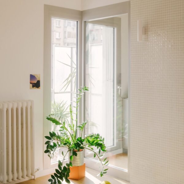 Olivia Fauvelle Architecture - Reforma de apartamento (Maxime Verret)