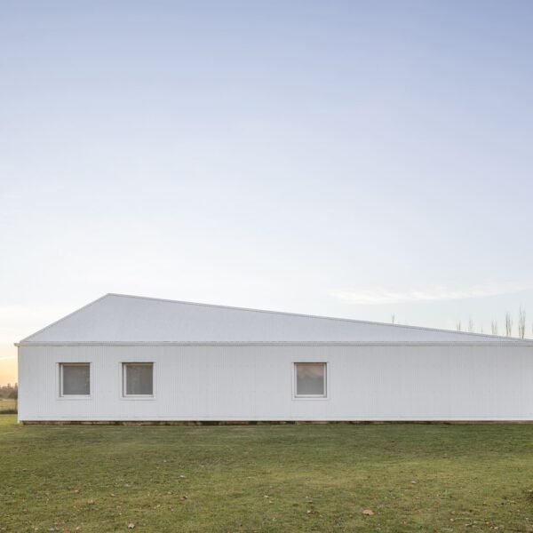 Meneghetti Arquitectos - Casa Monte (Fernando Schapochnik)