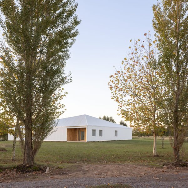 Meneghetti Arquitectos - Casa Monte (Fernando Schapochnik)