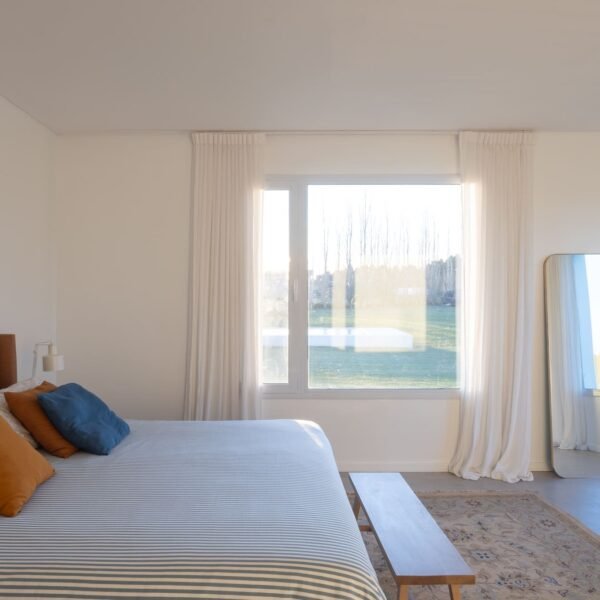 Meneghetti Arquitectos - Casa Monte (Fernando Schapochnik)