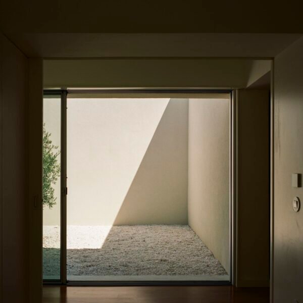 Pura Atelier - Casa Patio (Francisco Ascensão)