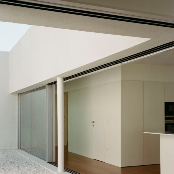Pura Atelier - Casa Patio (Francisco Ascensão)
