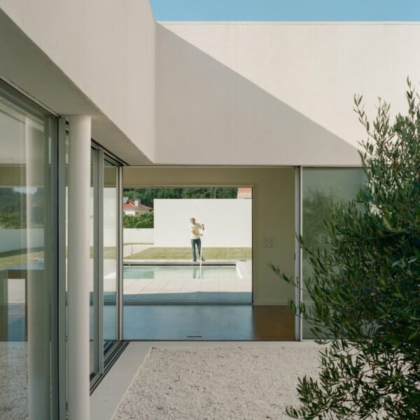 Pura Atelier - Casa Patio (Francisco Ascensão)