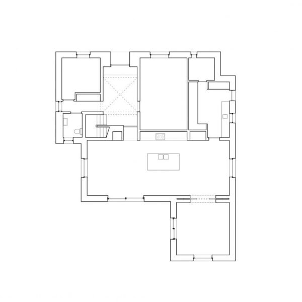 Ryan W. Kennihan - Casa Middle (Johan Dehlin)
