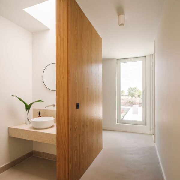 Desvão Atelier - Casa HD (Lourenço Teixeira de Abreu)