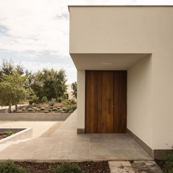 Desvão Atelier - Casa HD (Lourenço Teixeira de Abreu)