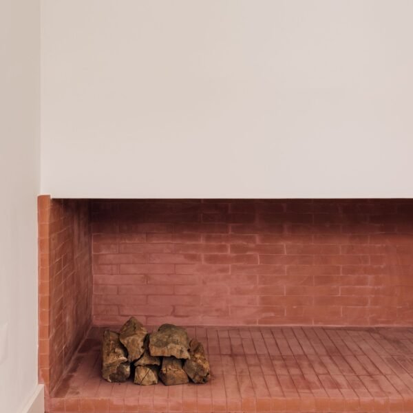 Desvão Atelier - Casa HD (Lourenço Teixeira de Abreu)