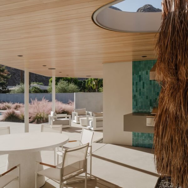o2 Architecture - Casa Eldorado Tres (Lancer Gerber)