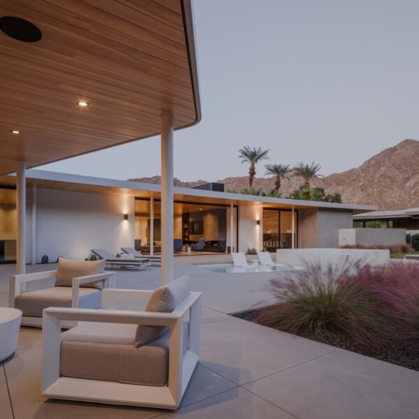 o2 Architecture - Casa Eldorado Tres (Lancer Gerber)