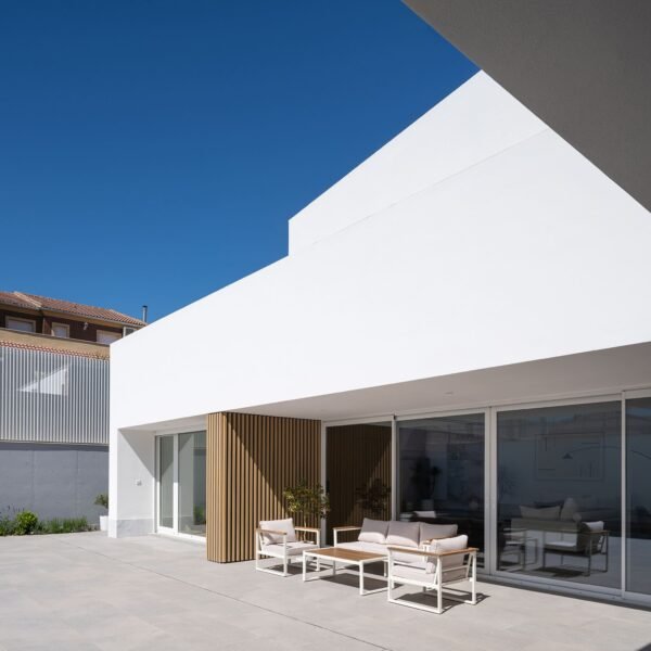 DTR Studio - Casa Mengíbar (Juanan Barros)