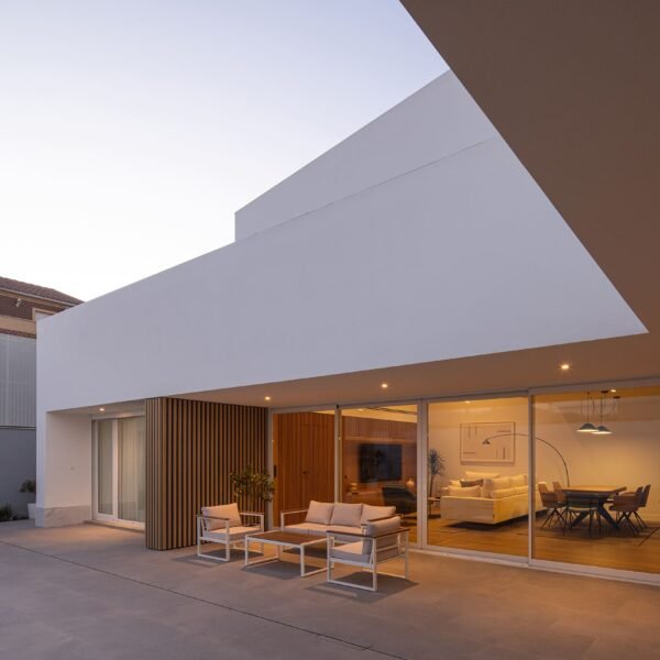 DTR Studio - Casa Mengíbar (Juanan Barros)