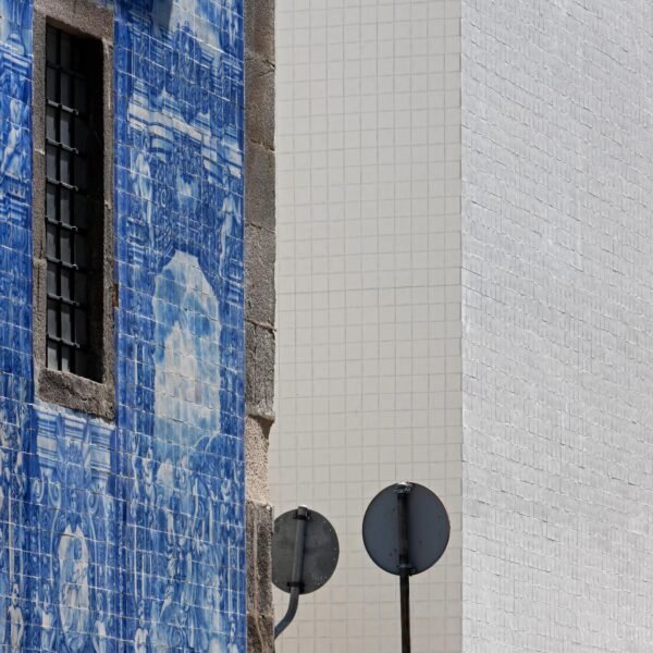Estación de Metro de Bolhão - Eduardo Souto de Moura (Luis Ferreira Alves)