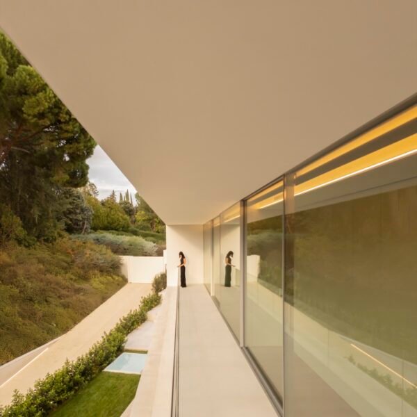 Fran Silvestre Arquitectos - Villa Laván (Fernando Guerra)