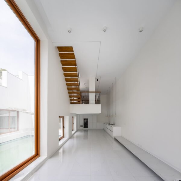 Maziar and Colleagues - Casa Boutique de Saaed (Parham Taghioff)