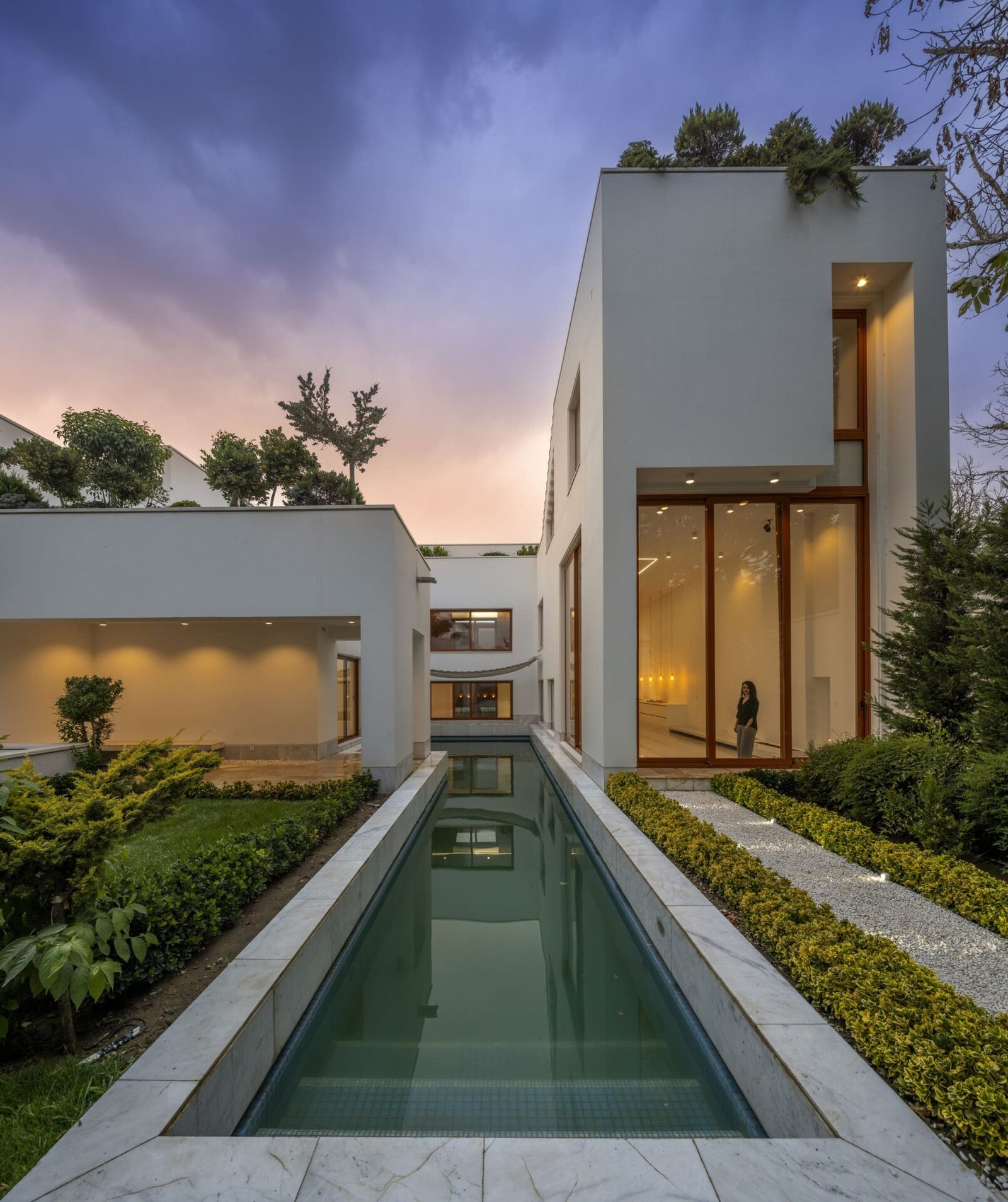 Maziar and Colleagues - Casa Boutique de Saaed (Parham Taghioff)