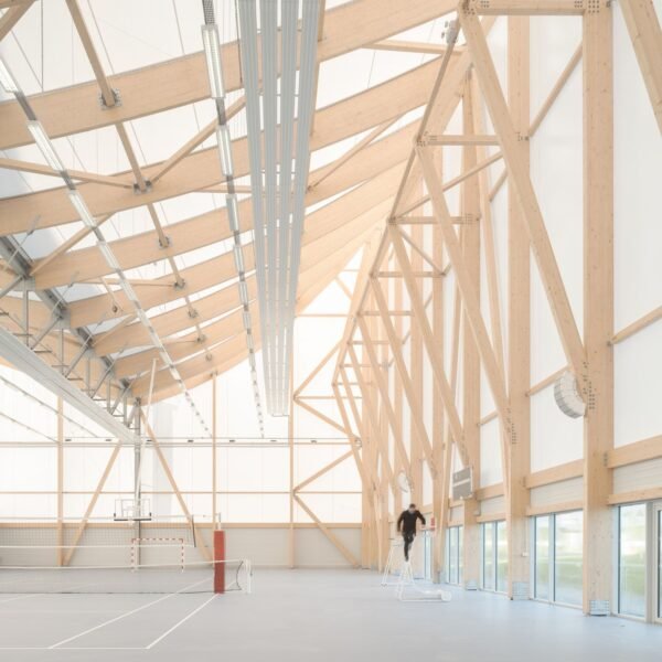 Onze04 arquitectes - Complejo deportivo y cultural Joséphine Baker - Marie-José Perec (Juan Cardona)