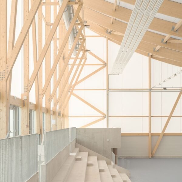 Onze04 arquitectes - Complejo deportivo y cultural Joséphine Baker - Marie-José Perec (Juan Cardona)