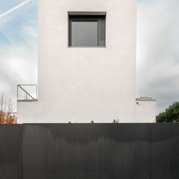 Tuñón y Albornoz - Casa blanca (Luis Asín)
