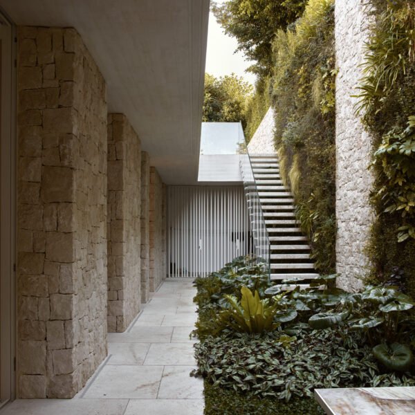 Ramón Esteve Estudio - Casa Jacaranda (Mariela Apollonio)