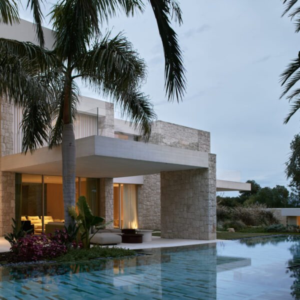 Ramón Esteve Estudio - Casa Jacaranda (Mariela Apollonio)