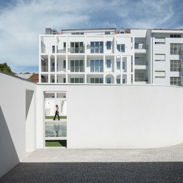 Masslab - Apartamentos Vila Catarina (Ivo Tavares Studio)