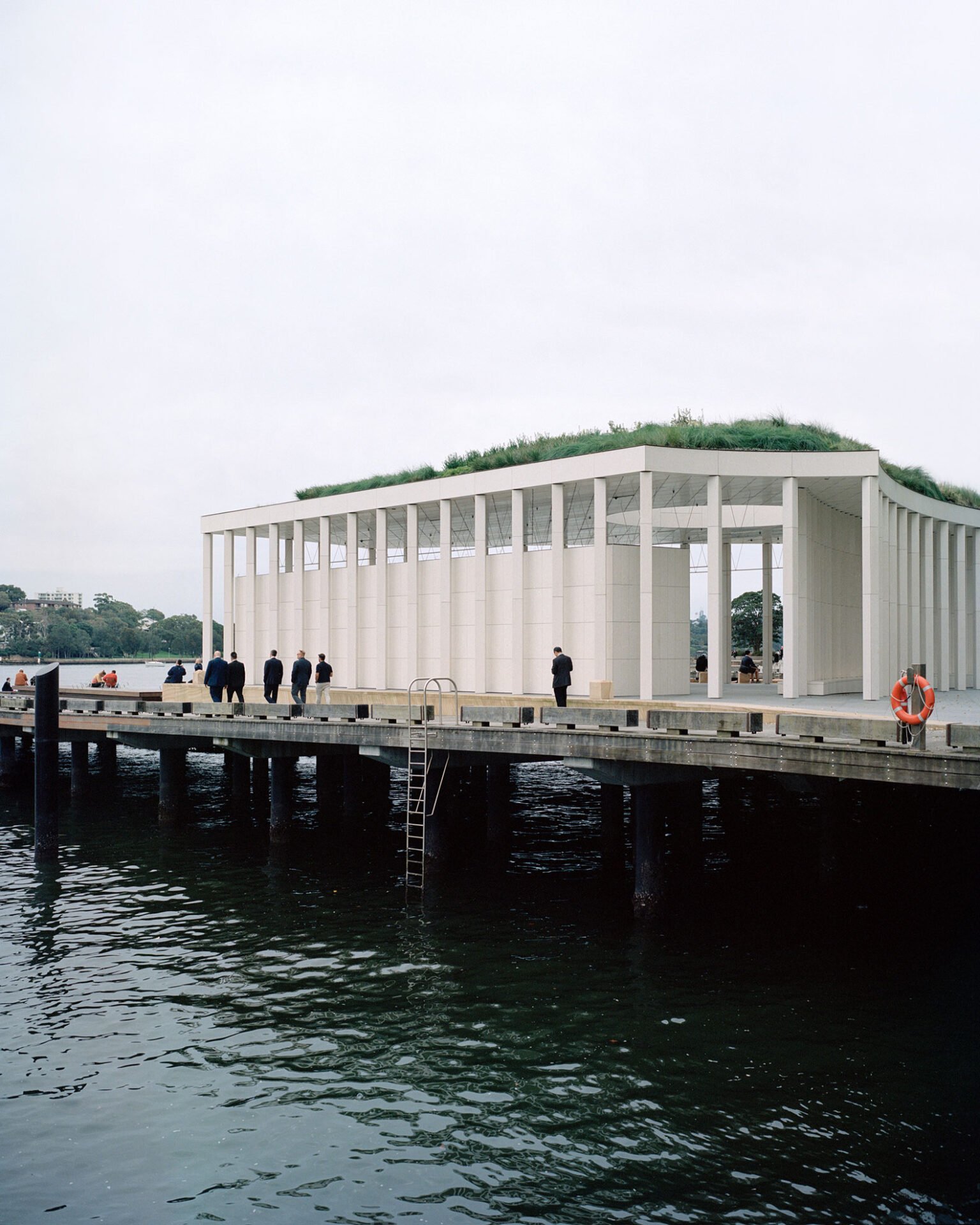 Besley & Spresser - Pabellón del muelle (Rory Gardiner)