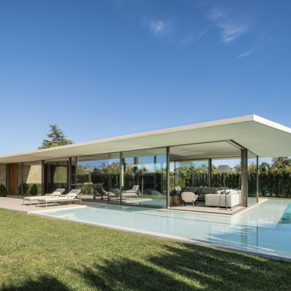 Gallardo Llopis Arquitectos - Casa en Monte Alcedo (Germán Cabo)