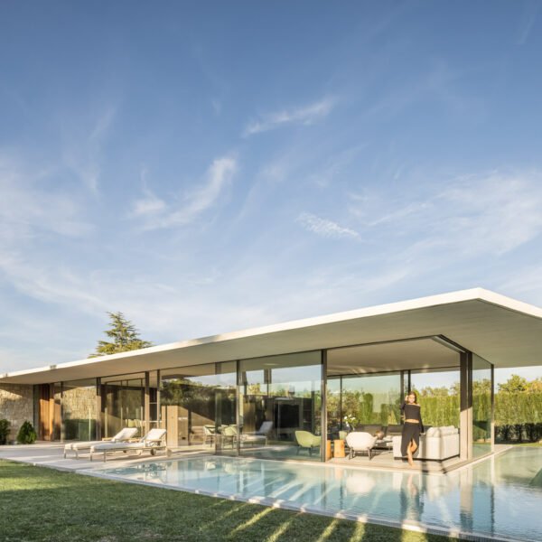 Gallardo Llopis Arquitectos - Casa en Monte Alcedo (Germán Cabo)