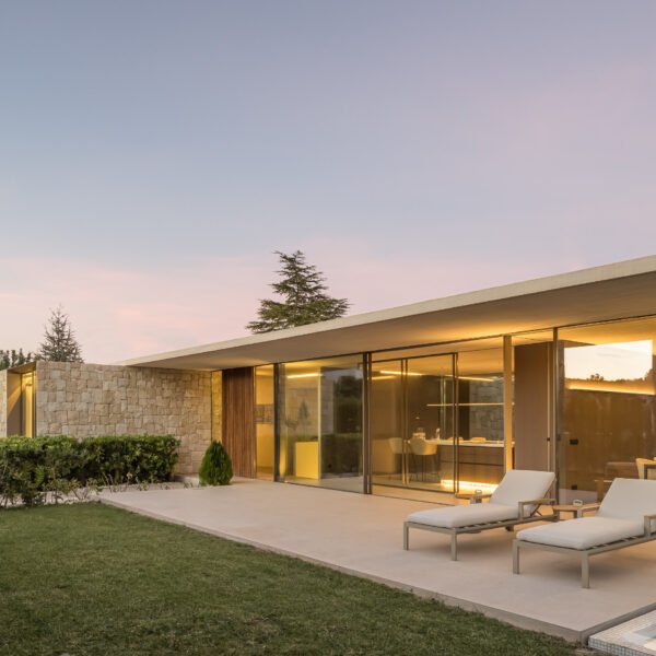 Gallardo Llopis Arquitectos - Casa en Monte Alcedo (Germán Cabo)