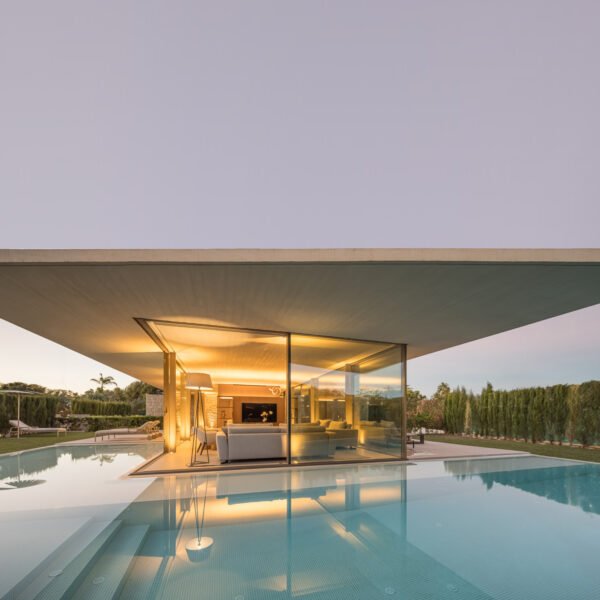 Gallardo Llopis Arquitectos - Casa en Monte Alcedo (Germán Cabo)
