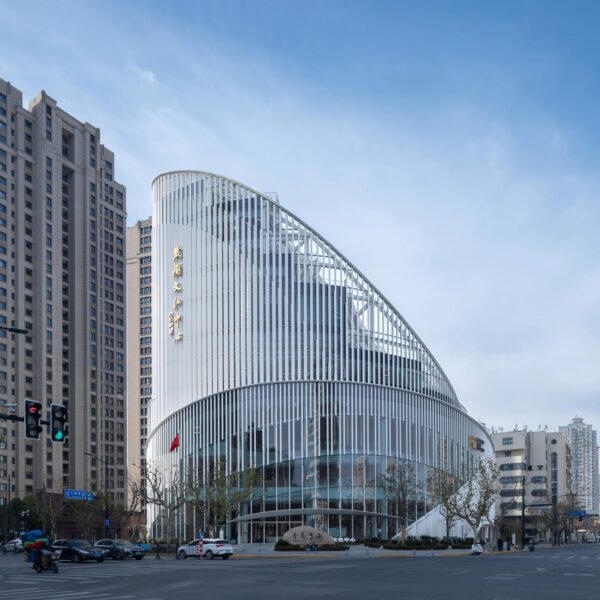 IFRA - Centro Cultural Huang Pu (3000 images)