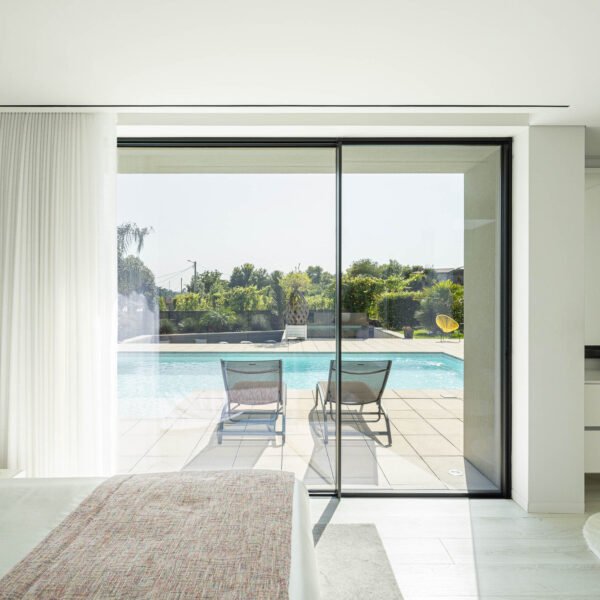 Inception Architects Studio - Casa HC (Ivo Tavares Studio)