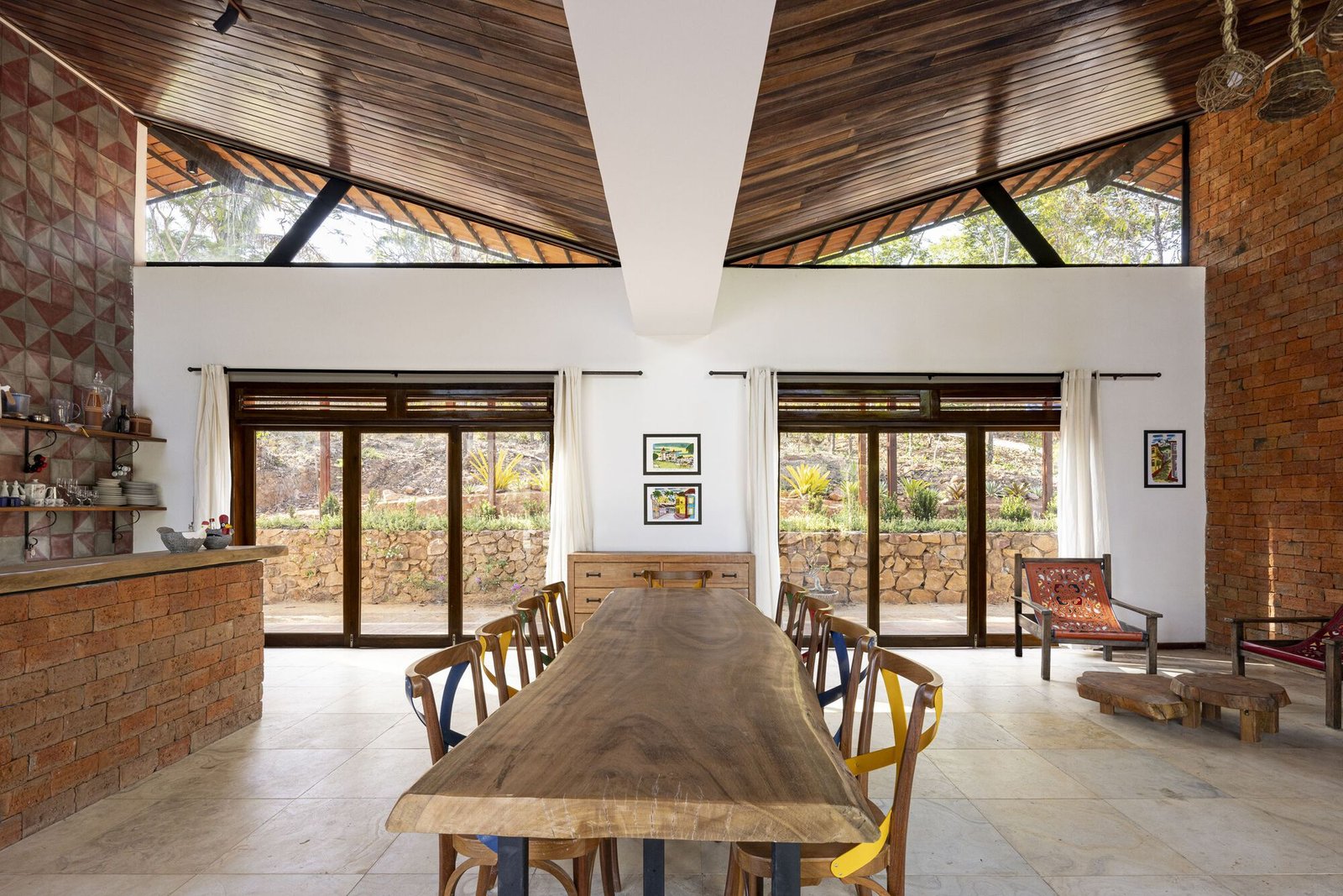Lins Arquitetos Associados - Casa Arajara (Joana França)
