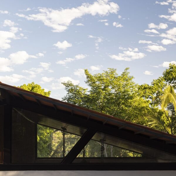 Lins Arquitetos Associados - Casa Arajara (Joana França)