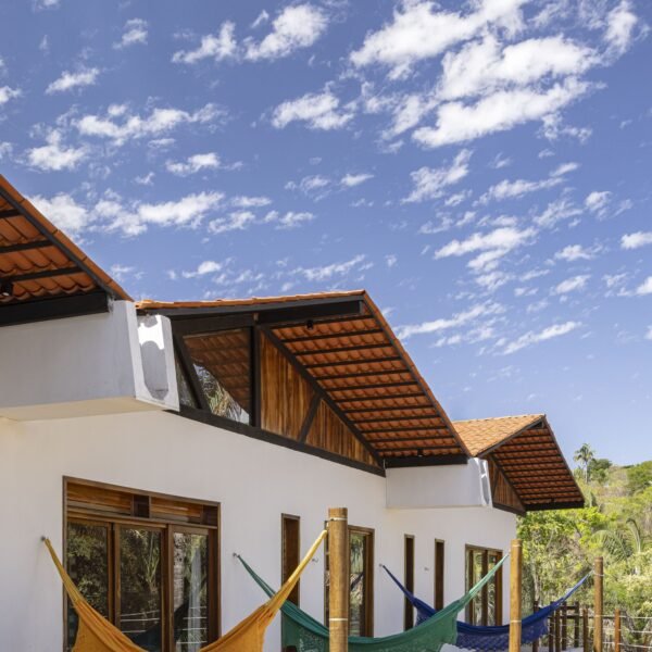 Lins Arquitetos Associados - Casa Arajara (Joana França)