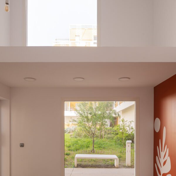 Rémy MARCIANO architecte - Edificio Mixto Mediterráneo Alpha XXL (Stéphane Aboudaram - we are content (s))