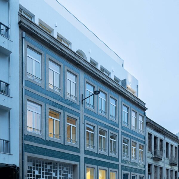 Masslab - Apartamentos Vila Catarina (Ivo Tavares Studio)