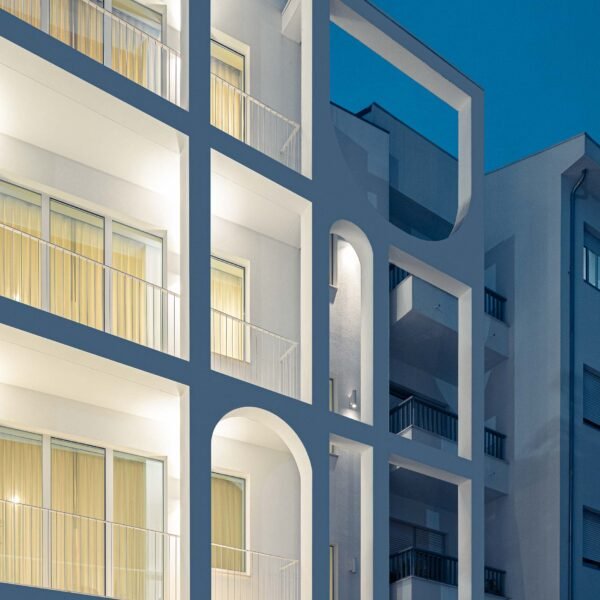 Masslab - Apartamentos Vila Catarina (Ivo Tavares Studio)