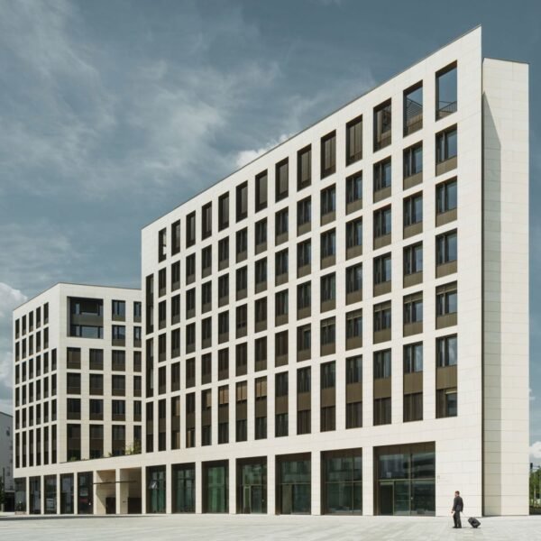 OAB + Peñín Arquitectos + AFAA - Sede EMH (Joan Guillamat)