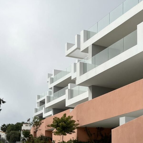 Solano & Catalán Arquitectos - Viviendas frente al mediterráneo (Solano & Catalán Arquitectos)