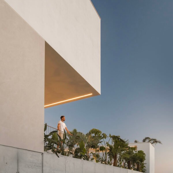 SrtaRottenmeier - Casa Enmarcada (Pedro Noguera)