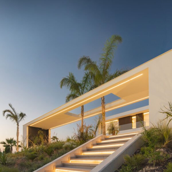 SrtaRottenmeier - Casa Enmarcada (Pedro Noguera)
