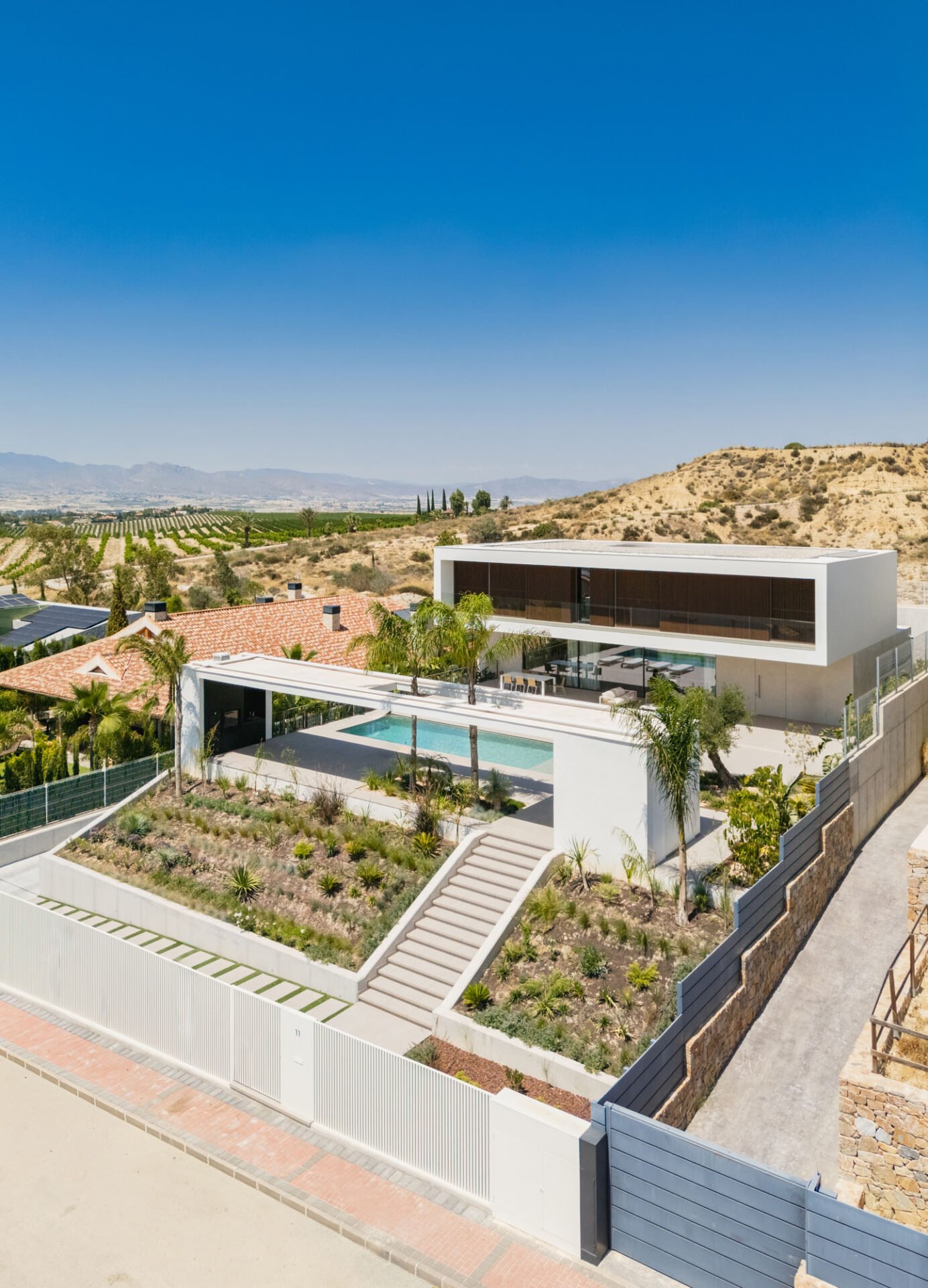 SrtaRottenmeier - Casa Enmarcada (Pedro Noguera)