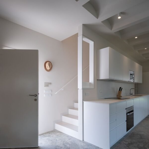 Studio Swes Arquitectos - Casa en Roche (Fernando Alda)