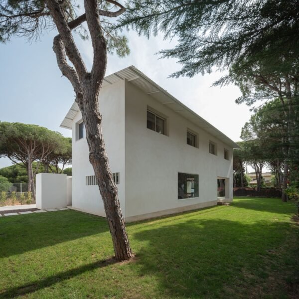 Studio Swes Arquitectos - Casa en Roche (Fernando Alda)