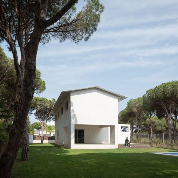 Studio Swes Arquitectos - Casa en Roche (Fernando Alda)