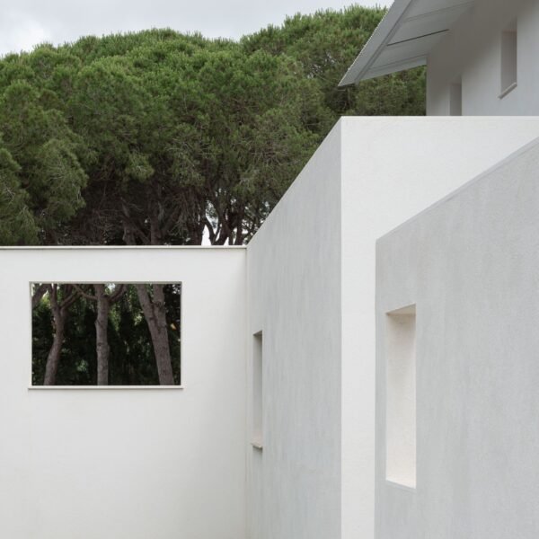Studio Swes Arquitectos - Casa en Roche (Fernando Alda)