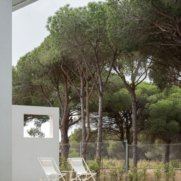 Studio Swes Arquitectos - Casa en Roche (Fernando Alda)