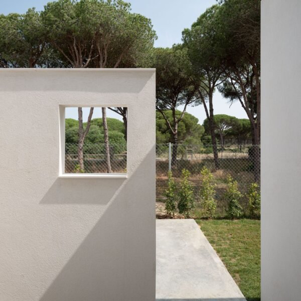 Studio Swes Arquitectos - Casa en Roche (Fernando Alda)