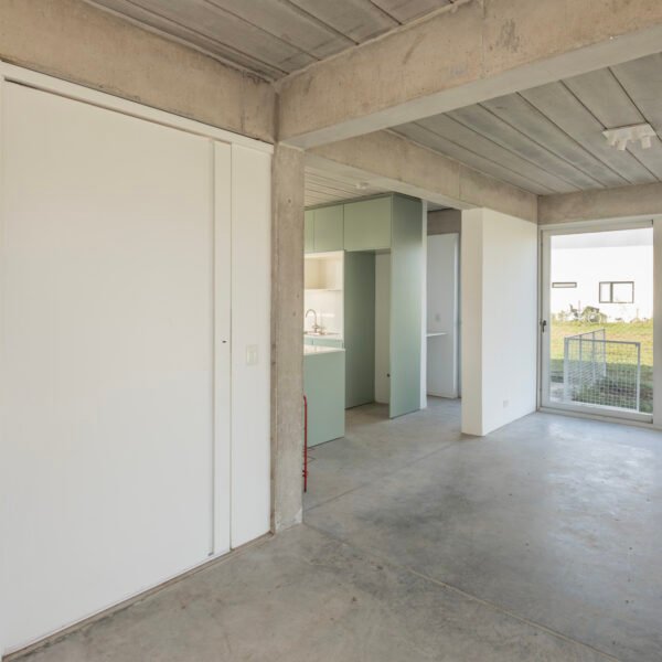 soda + Mila Ramirez Estudio - Casa de los tres patios (Bruto Studio)